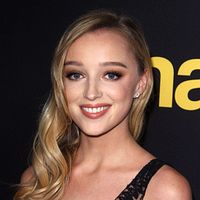 Photo Phoebe Dynevor