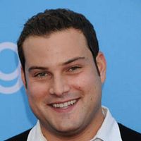 Photo Guy Adler