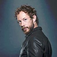 Photo Kris Holden-Ried