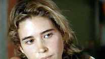 image de La Blonde aux seins nus Extrait vidéo (3) VF