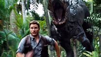 image de Jurassic World - EXTRAIT VF "Owen échappe à l'Indominus Rex"