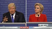 image de Alec Baldwin et Kate McKinnon imitent Donald Trump et Hillary Clinton