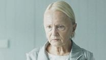 image de Une femme sur le toit EXTRAIT VO "Le hold up"