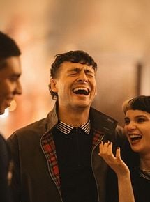 Affiche de Je vois des immeubles tomber comme la foudre, film à voir en streaming sur Pygargue