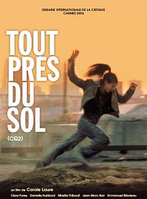Affiche de Tout près du sol, film à voir en streaming sur Pygargue