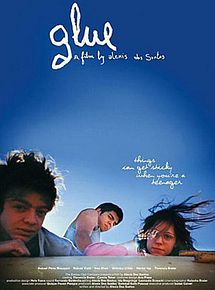 Affiche de Glue, film à voir en streaming sur Pygargue