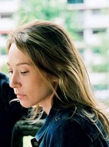 Affiche de La Bête curieuse (TV), film à voir en streaming sur Pygargue