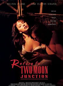 Affiche de Return to Two Moon Junction, film à voir en streaming sur Pygargue