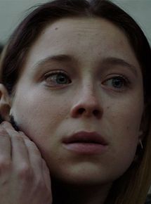 Affiche de The Graduates, film à voir en streaming sur Pygargue
