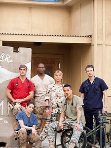 poster de la série Combat Hospital Saison 1