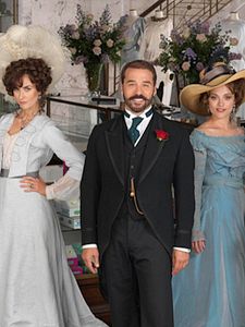 poster de la série Mr. Selfridge Saison 2