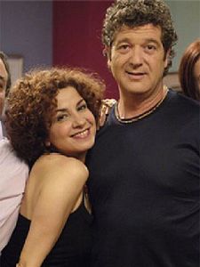 poster de la série Ha-Chaim Ze Lo Hacol Saison 9