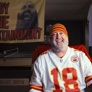 Photo ChiefsAholic: A Wolf in Chiefs Clothing