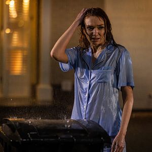 Photo Eleanor Tomlinson