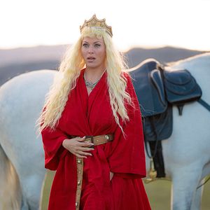 Photo Naughty Business