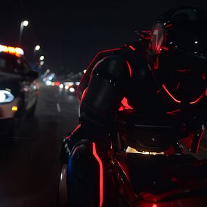 Photo Tron: Ares