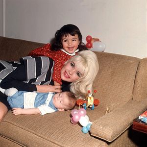Photo My Mom Jayne: A Film by Mariska Hargitay