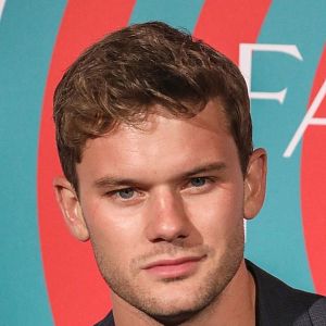 Photo Jeremy Irvine