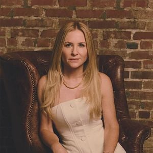 Photo Jessica Capshaw