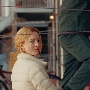 Photo Deux femmes et quelques hommes
