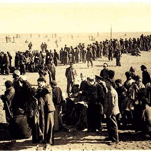 Photo No pasaràn, album souvenir