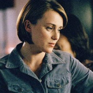 Photo Keeley Hawes