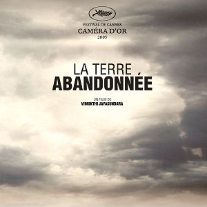 Photo La Terre abandonnée