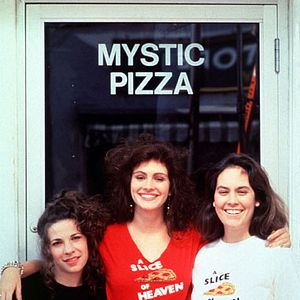 Photo Mystic Pizza
