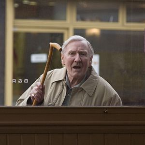 Photo Leslie Phillips