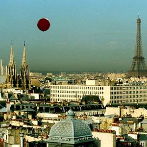 Photo Le voyage du ballon rouge