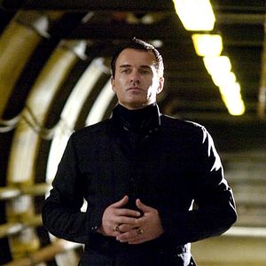 Photo Julian McMahon