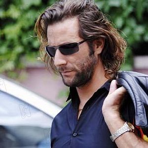 Photo Henry Ian Cusick
