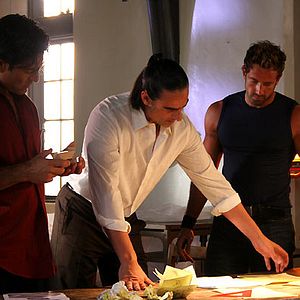 Photo Un voleur qui vole un voleur