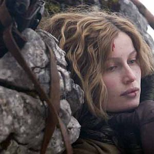 Photo La Jeune fille et les loups
