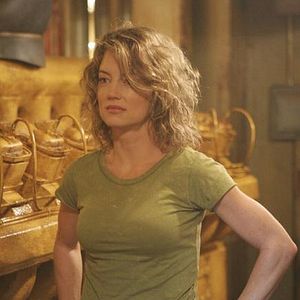 Photo Cynthia Watros