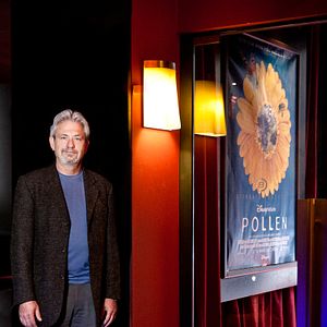 Photo Louie Schwartzberg