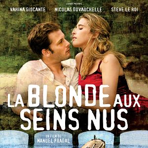 Photo La Blonde aux seins nus