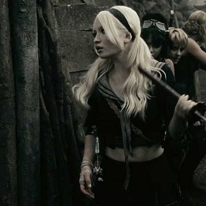 Photo Emily Browning