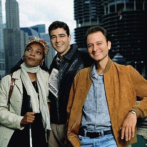 Demain à la Une : Photo Fisher Stevens, Kyle Chandler, Shanesia Davis Williams