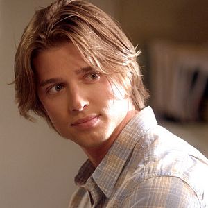 Photo Drew Van Acker