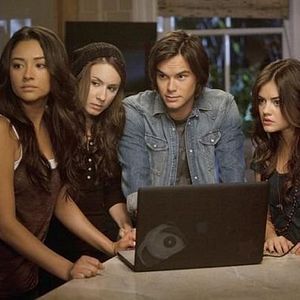 Photo Shay Mitchell