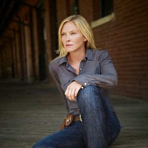 Photo Kelli Giddish