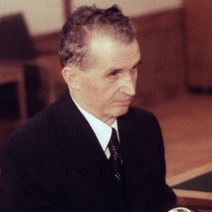 Photo L'Autobiographie de Nicolae Ceausescu