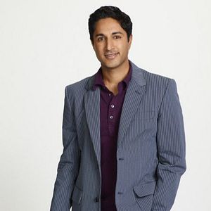 Photo Maulik Pancholy