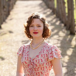 Photo Holliday Grainger