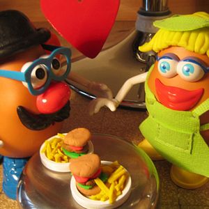 Photo WHAT'S LOVE ? A Patate Love Story