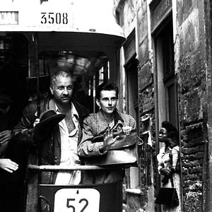 Photo Welcome in Vienna - Partie 1 : Dieu ne croit plus en nous