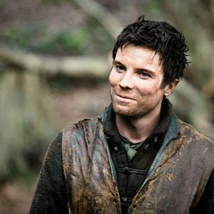 Photo Joe Dempsie