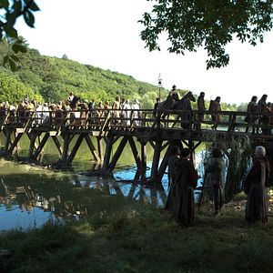 Photo Les Piliers de la Terre : Un monde sans fin