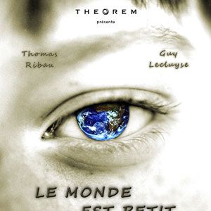 Photo Le Monde est petit